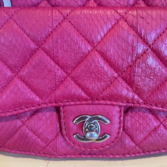 SOLD Chanel Python Quilt Flap and Zipper Medium Size Bag - Picture 2 of 11
